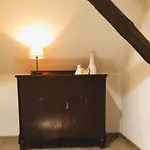 Apartment Auf Vierseitenhof